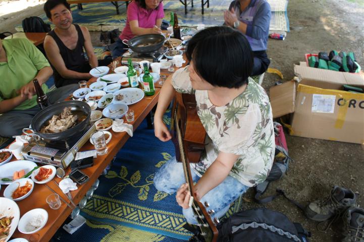 DSC02022 (Small).JPG